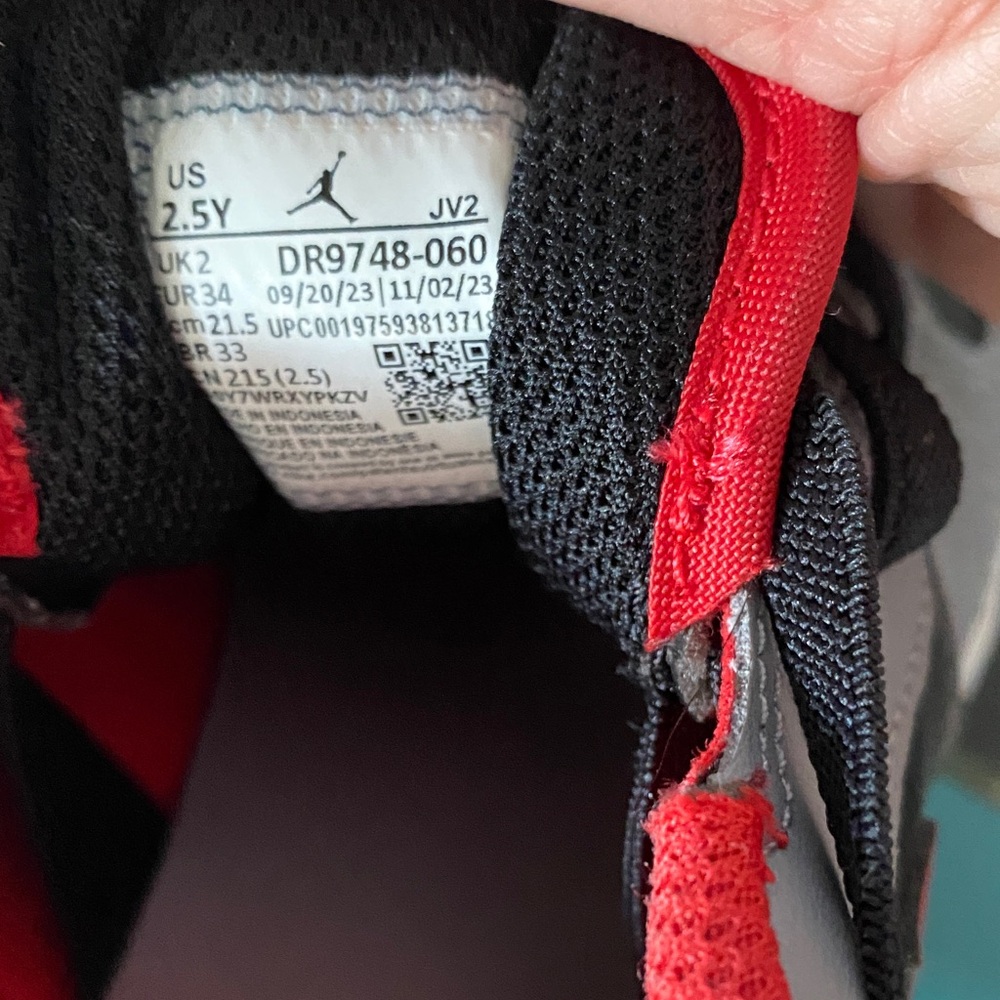 NIKE Jordan Kids Black and Gray Sneakers - Picture 2 of 4